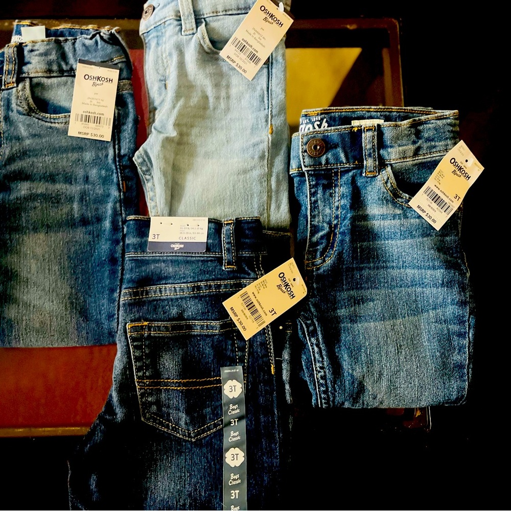 ~*NWT*~ OshKosh toddler jeans